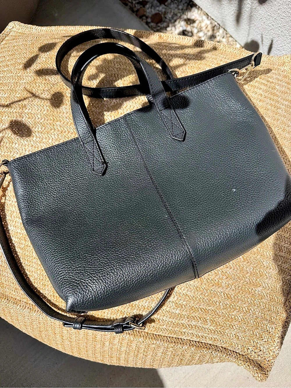 Loft40 Leather Tote in Black Like New